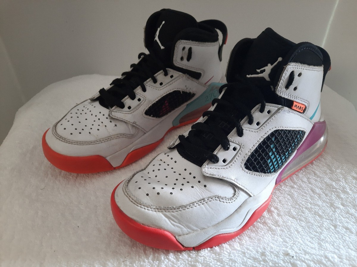 nike air jordan 270 mars high