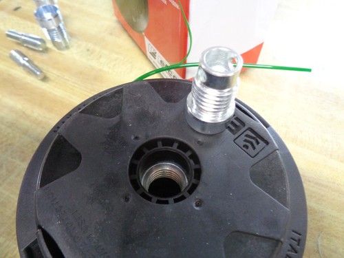 BUMP & FEED UNIVERSAL EASY QUICK LOAD GRASS TRIMMER HEAD GRASS TRIMMERS FITS 90% - 第 2/9 張圖片