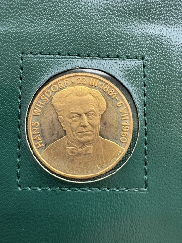 ROLEX, HANS WILSDORF COIN Fine, 22K yellow gold commemorative coin, mounted in a - Picture 10 of 12