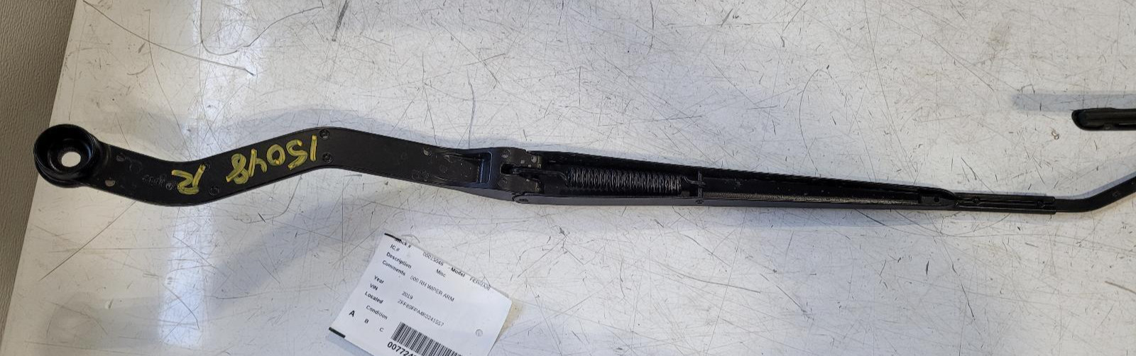 2017-2020 Ferrari Portofino PASSENGER SIDE WINDSCREEN WIPER ARM  80840900
