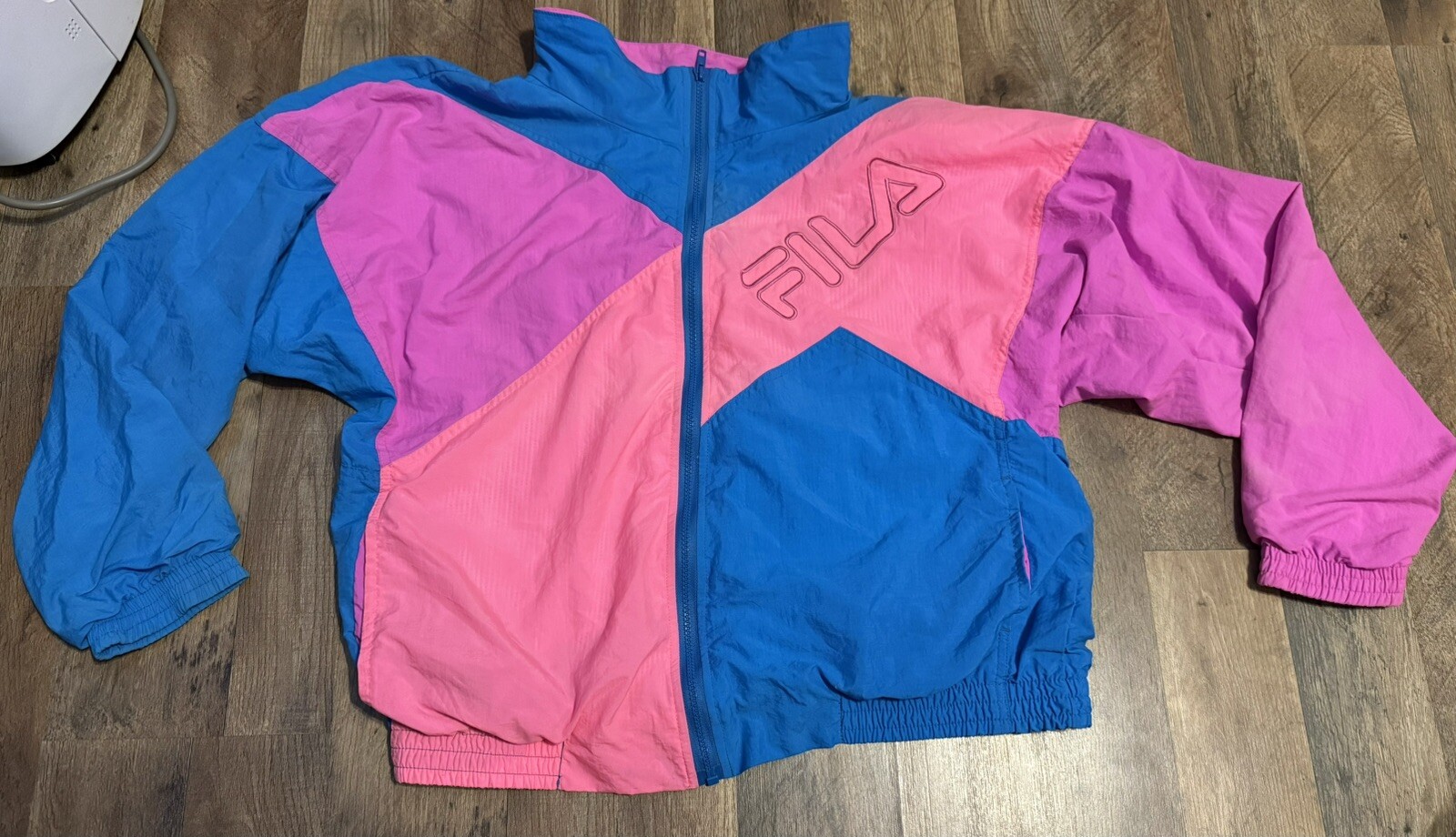 Frangivento vintage Fila evidenziatore rosa e blu! Macchia foto assegno L donna!