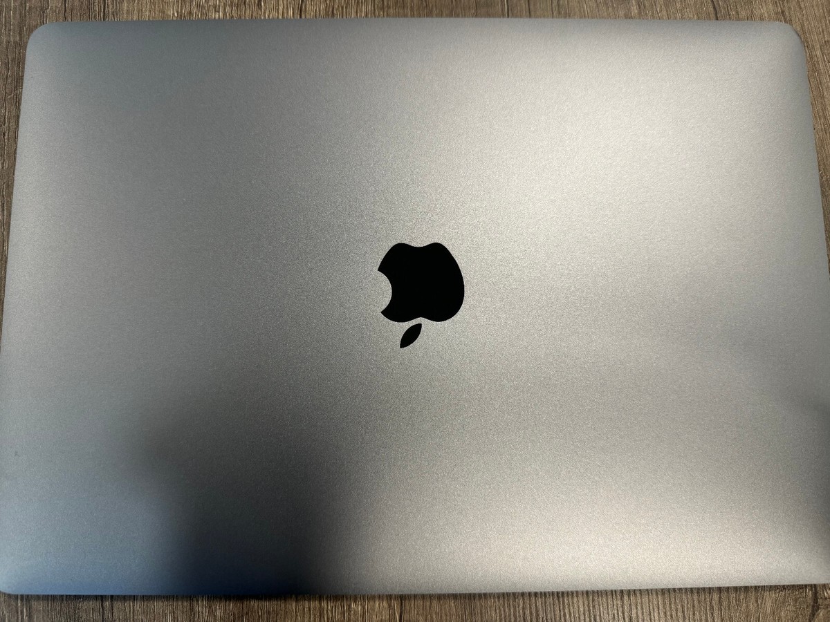 APPLE 2020 MacBook Pro 13 APPLE 2020 MacBook Pro 13
