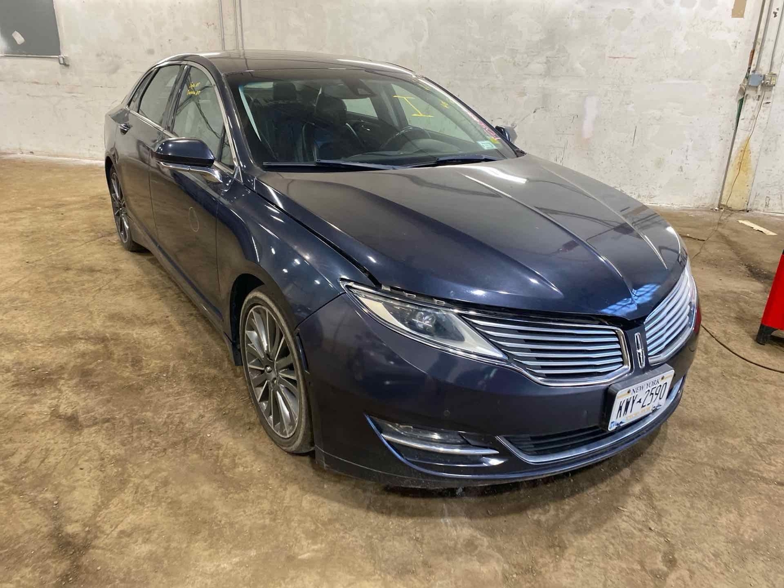 Rear Spindle Knuckle Stub Axle LINCOLN MKZ Right Passenger 13 14