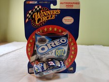 Dale Earnhardt Jr 3 Oreo Ritz Hood Series 2002 Chevrolet Monte Carlo 1:64 W.C.