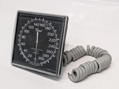 Tycos Jewel Movement Wall-Mount Sphygmomanometer Blood Pressure Gauge Made in US