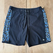 Quiksilver Men's Surfsilk 19" Arch Cut Drawstring Boardshorts MP9 Black Size 36
