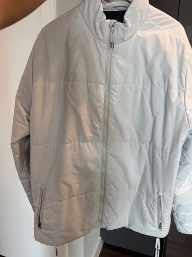 Vuori Puffer Jacket Mens XXL White Eggshell Used Good Condition Minor Stain image 2