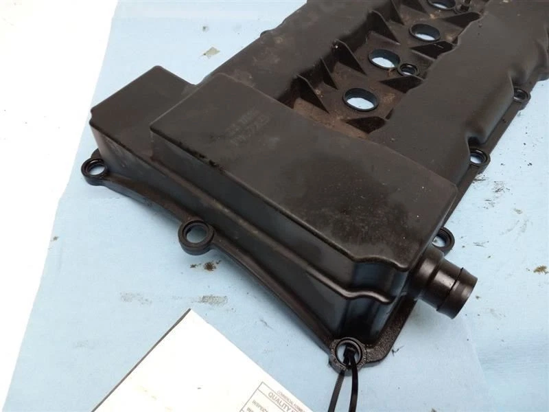 Audi Q7 2007 cubierta de válvula Foto 2 de 4