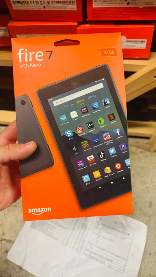Amazon Fire 7 Tablet 7" Display 16 GB Latest Model 2019 release - USA IMPORT - Image 2 of 3
