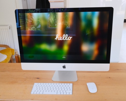 Apple iMac 27'' Boxed 2TB SDD 3.6 GHz 8-Core i9 64GB RAM Radeon Pro Vega 48 8GB