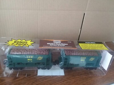 MENARDS 2 Pack O-Gauge Chicago & North Western Ore Cars