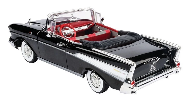 Chevrolet Bel Air 1957 James Bond 007 Dr No - 1/18 Motormax Chevy Voiture 79831 - Photo 2/3