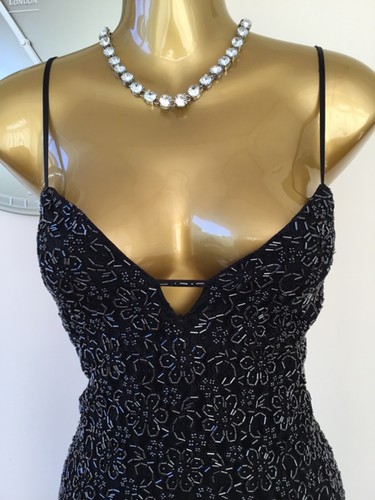 💕KAREN MILLEN - 10 UK - STUNNING VINTAGE BLACK ART DECO BEADED COCKTAIL DRESS. - Picture 2 of 8