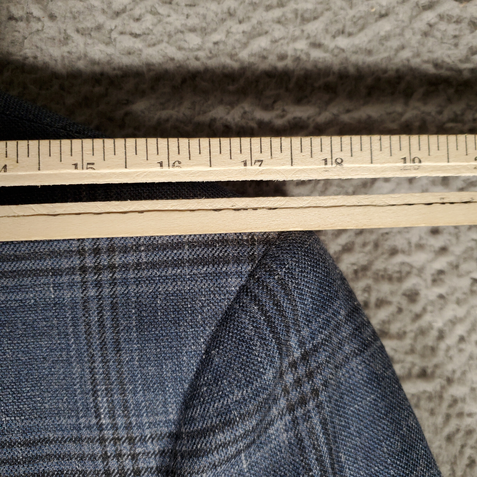 Picture 20 of 24
