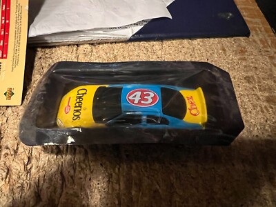 JOHN ANDRETTI #43----CHEERIOS---1/64---CORPORATE GIVEAWAY