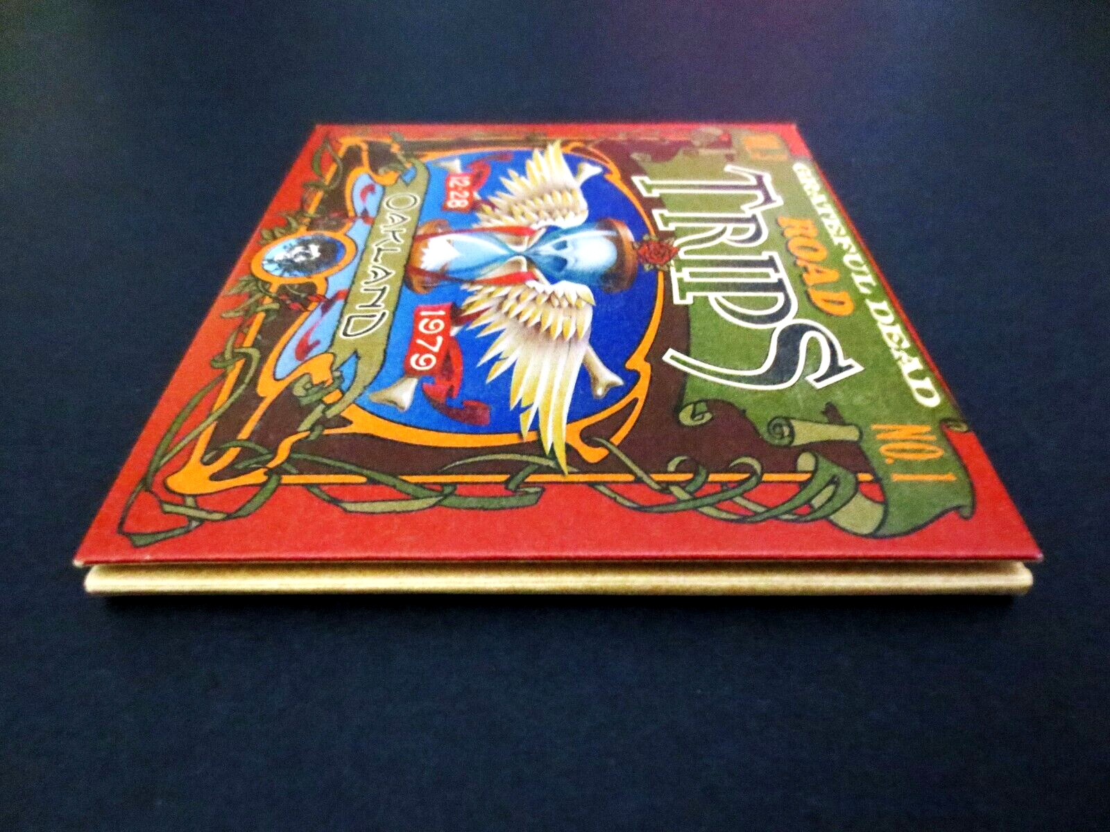 Grateful Dead Road Trips Vol. 3 No. 1 Oakland 12-28-79 California CA 1979 2 CD