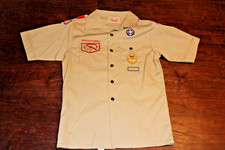 Boy Scouts of America BSA Youth Shirt Tan Large Sewn Patches Short Sleeve