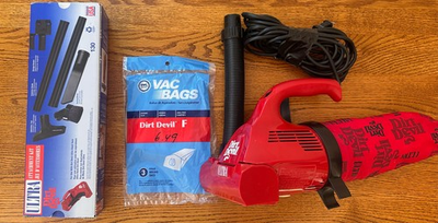 #ad Dirt Devil Royal Ultra Electric Hand Vacuum attachments bags; works pre owned $35.00