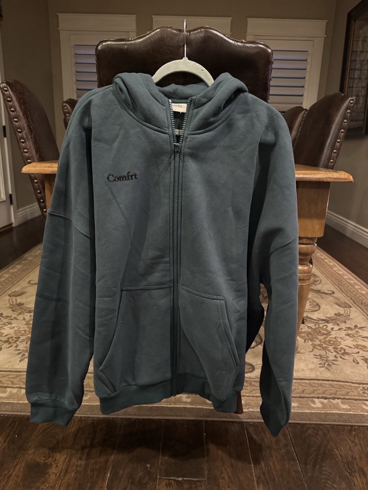 Comfrt Unisex Adult Green Full Zip Hoodie Size Large NWOT