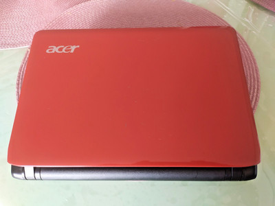 Acer Aspire 1810TZ Netbook
