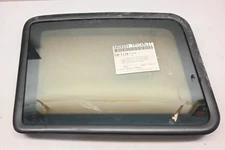 New OEM Ford DQ08004YPY, F5TZ-1829700-A Carlite Rear Window Assembly NOS