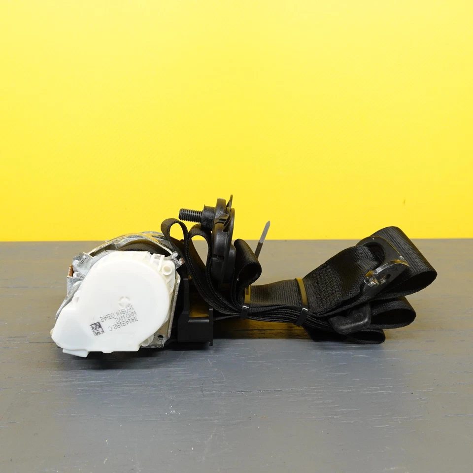 Левый передний ремень безопасности водителя 2014-2018 Bmw 435i F32 F33 F36 2dr Cpe Lh - Изображение 3 из 4