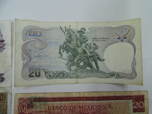 Lot of 7 Foreign Banknotes World Currency Various Countries - Picture 13 of 18