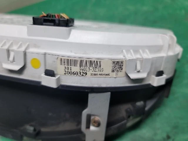 Painéis de instrumentos 2007 KIA Sorento 94013-3E010 - Imagem 4 de 4