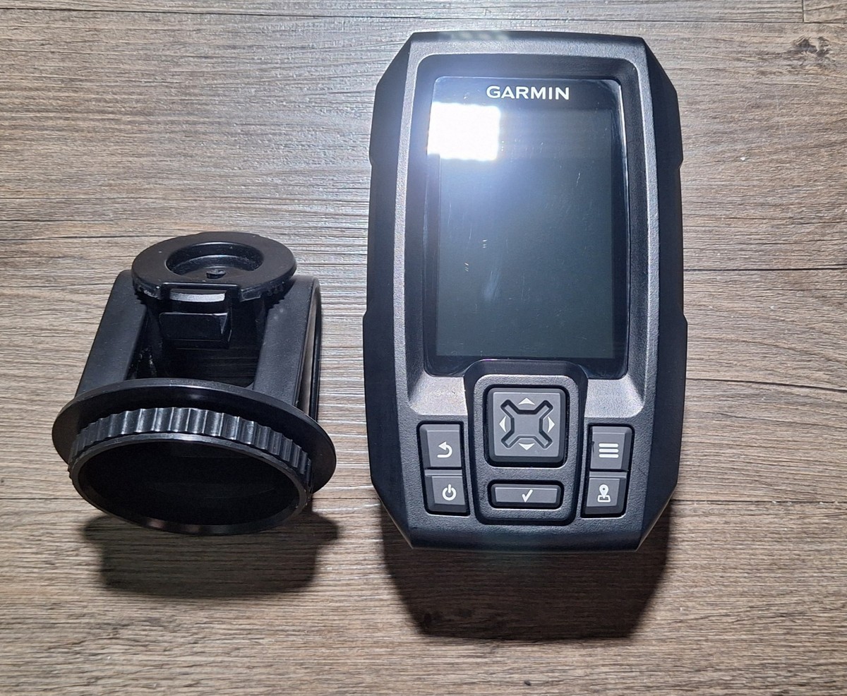 Garmin Striker Plus Fishfinder NO ACCESSORIES READ