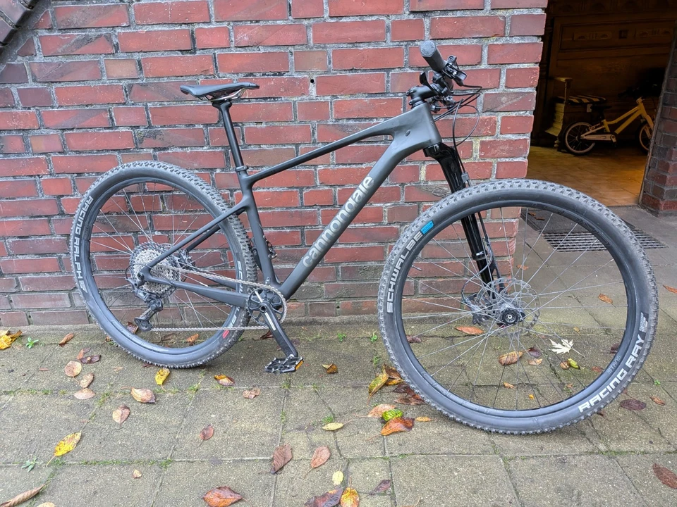 Cannondale Scalpel HT Carbon 2, 2025 schwarz Rechnung von 08/2025 UVP 4.399 € -M - Bild 2 von 4