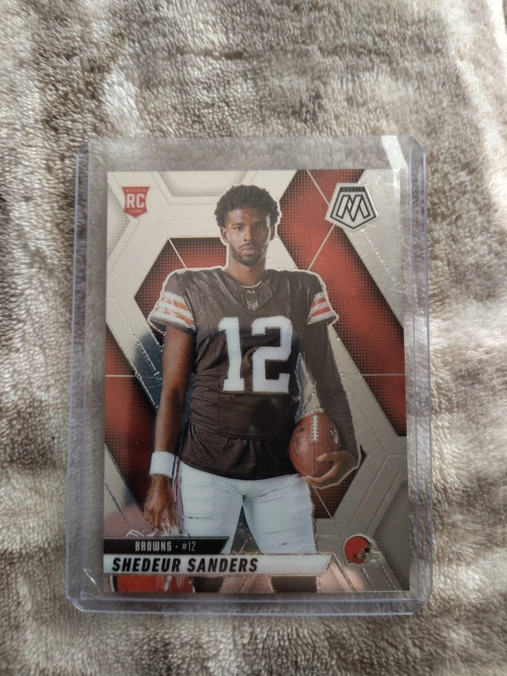 Hoja de metal Shedeur Sanders 2025 rojo novato número 290 Foto 3 de 3