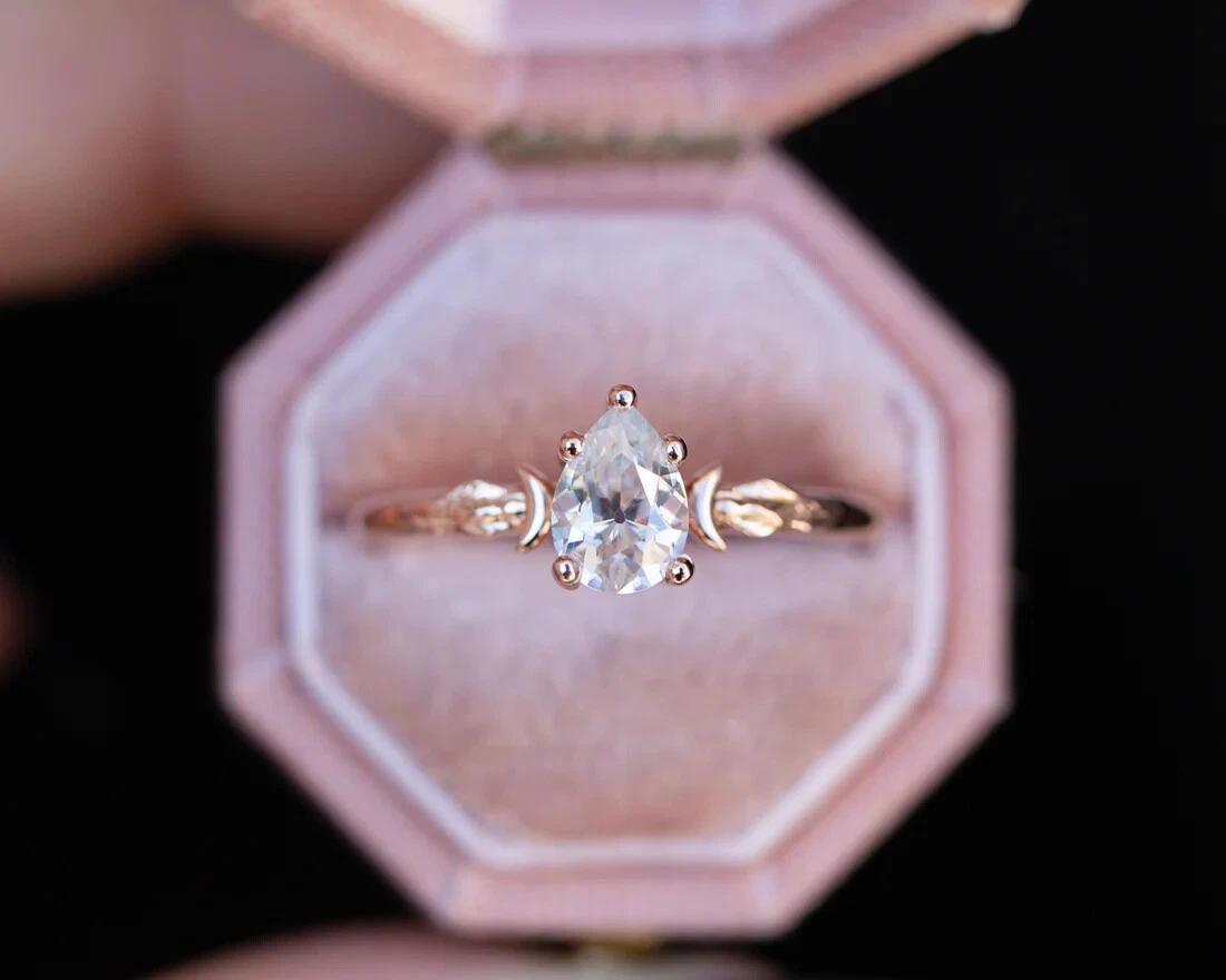 Teardrop on sale wedding ring