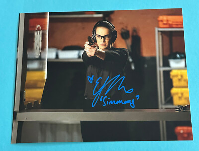 Elizabeth Henstridge  -   Agents of S.H.I.E.L.D   - signed, original Autogramm