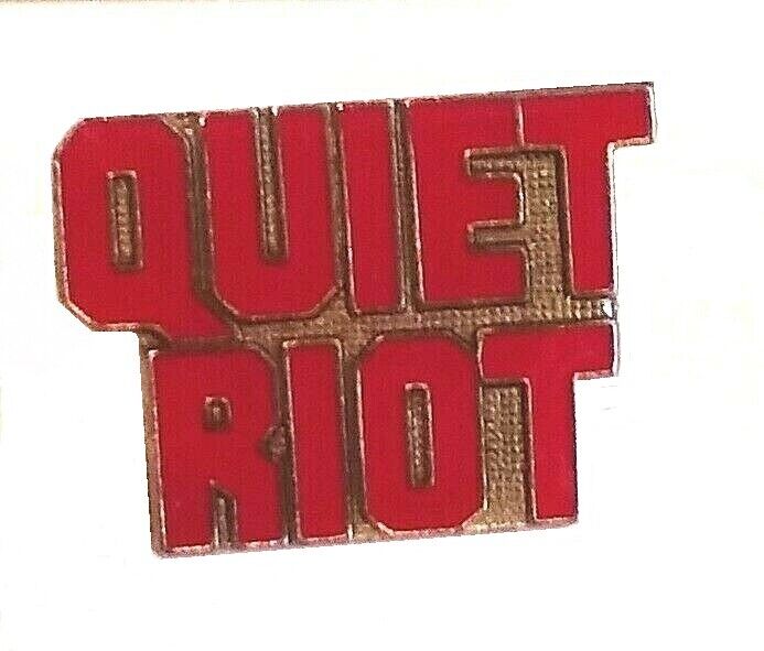 Quiet Riot pin badge