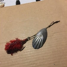 Vintage Hendryx BUCKTAIL #8 SPINNER BAIT Fishing Lure ~  Trout Bait Lure Tackle