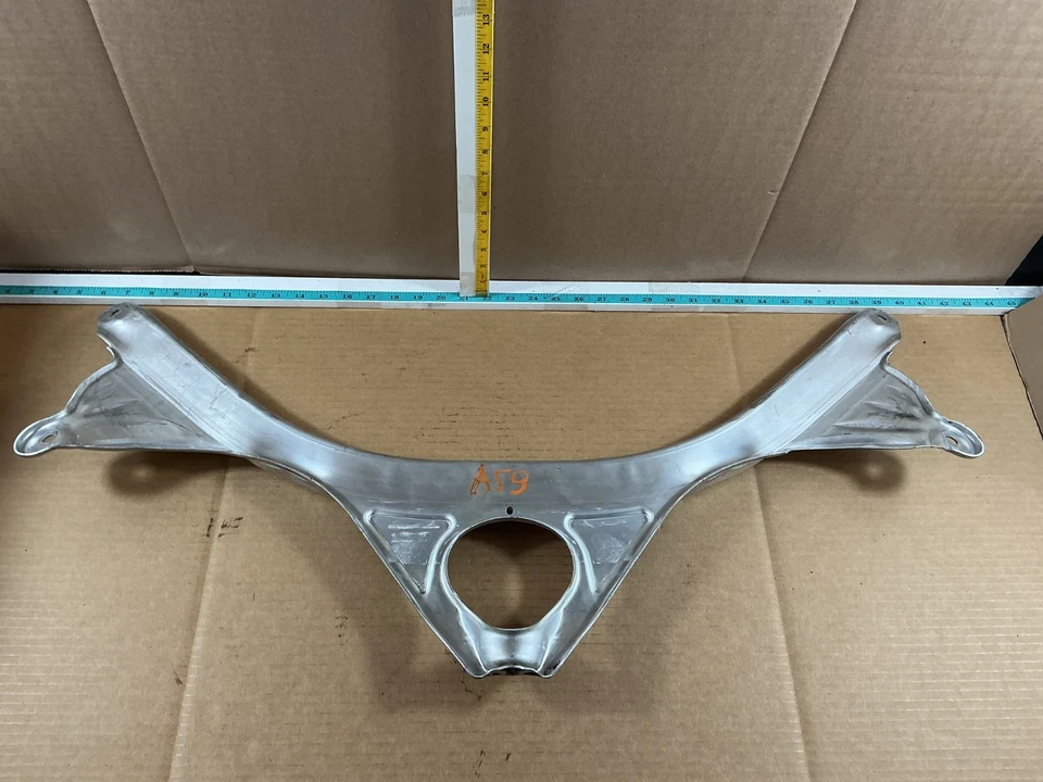 2012-2018 Audi A7 Quattro Fender Center Tower Strut Brace Cross Bar Crossbar OEM - Image 4 of 4