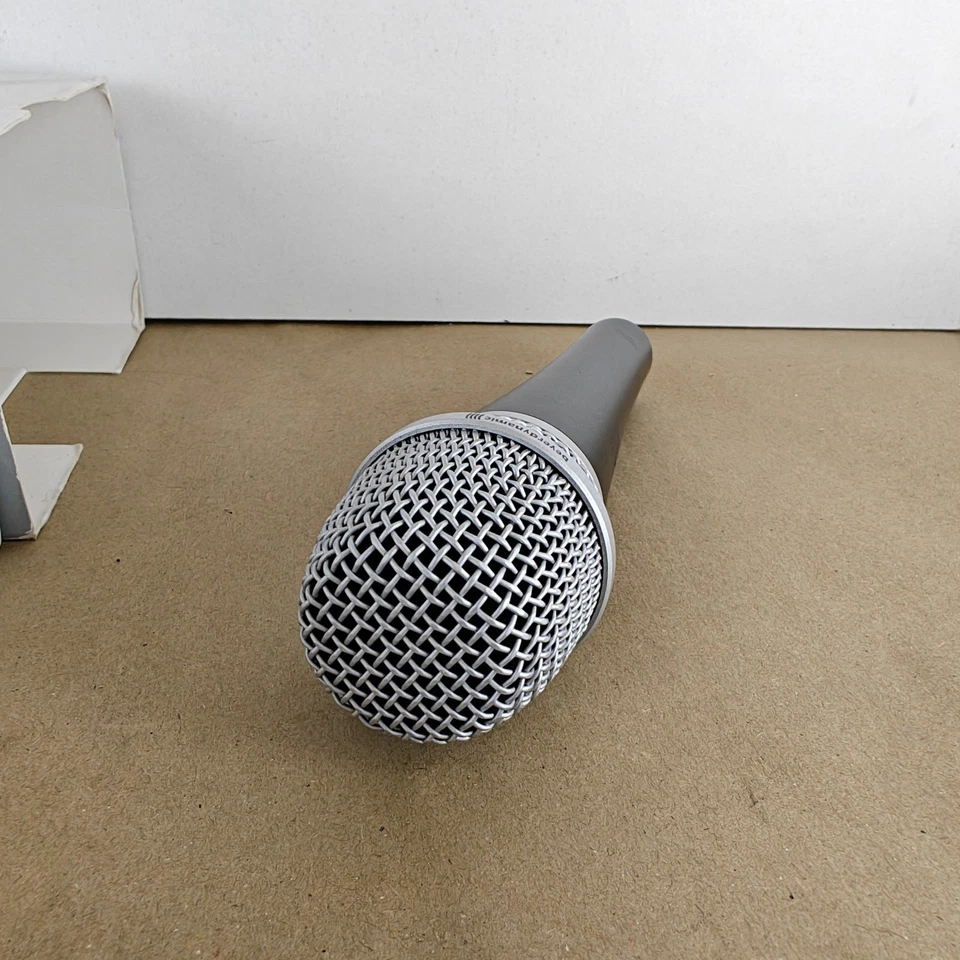 BEYERDYNAMIC TG V30d s DYNAMIC MICROPHONE BOXED - Image 4 of 4