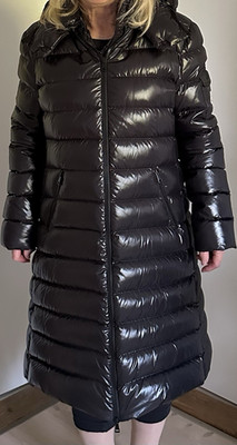 Moncler Moka Lange Daunenjacke Nylon, schwarz, Glanz, Monc.-Größe 6 = 46