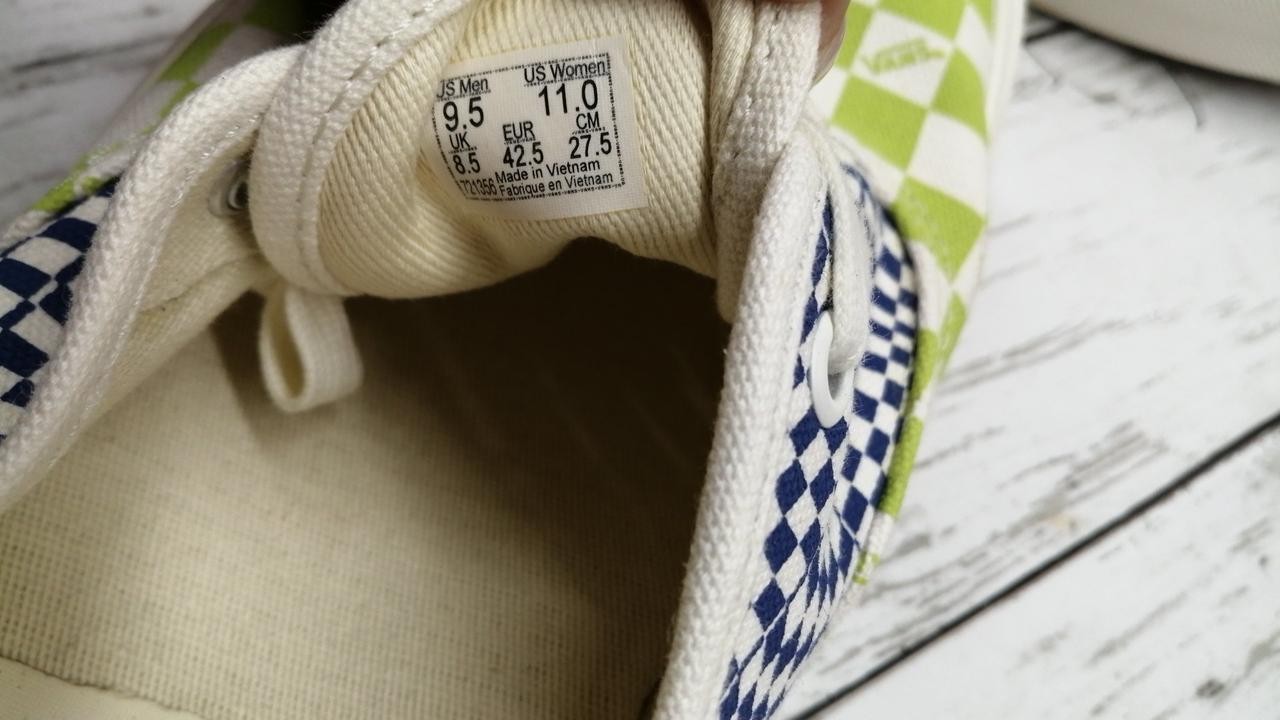 Vans Checker Flag Pattern Authentic Model 27.5 Li… - image 7