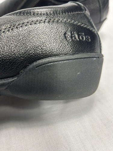 Taos Encore Womens Slip On Shoes Loafers Black Leather Silver Buttons Size US 11 - Picture 13 of 15