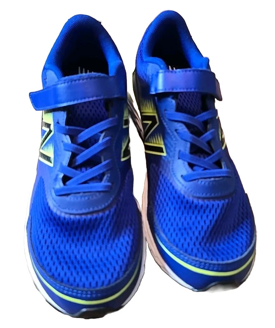 New Balance Boys 680 V6 YA680LM6 Blue Running Shoes Sneakers Size 6