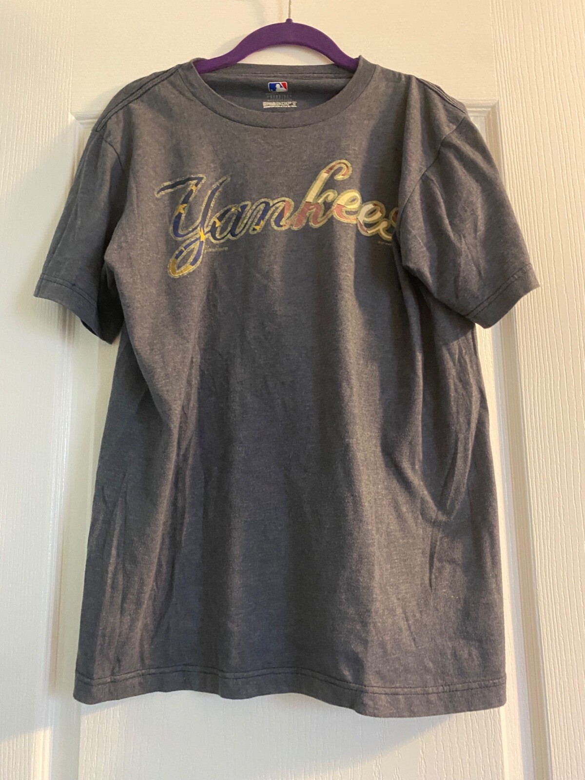 New York Yankees Patriotic American Flag Logo Men's Medium Gray T-Shirt