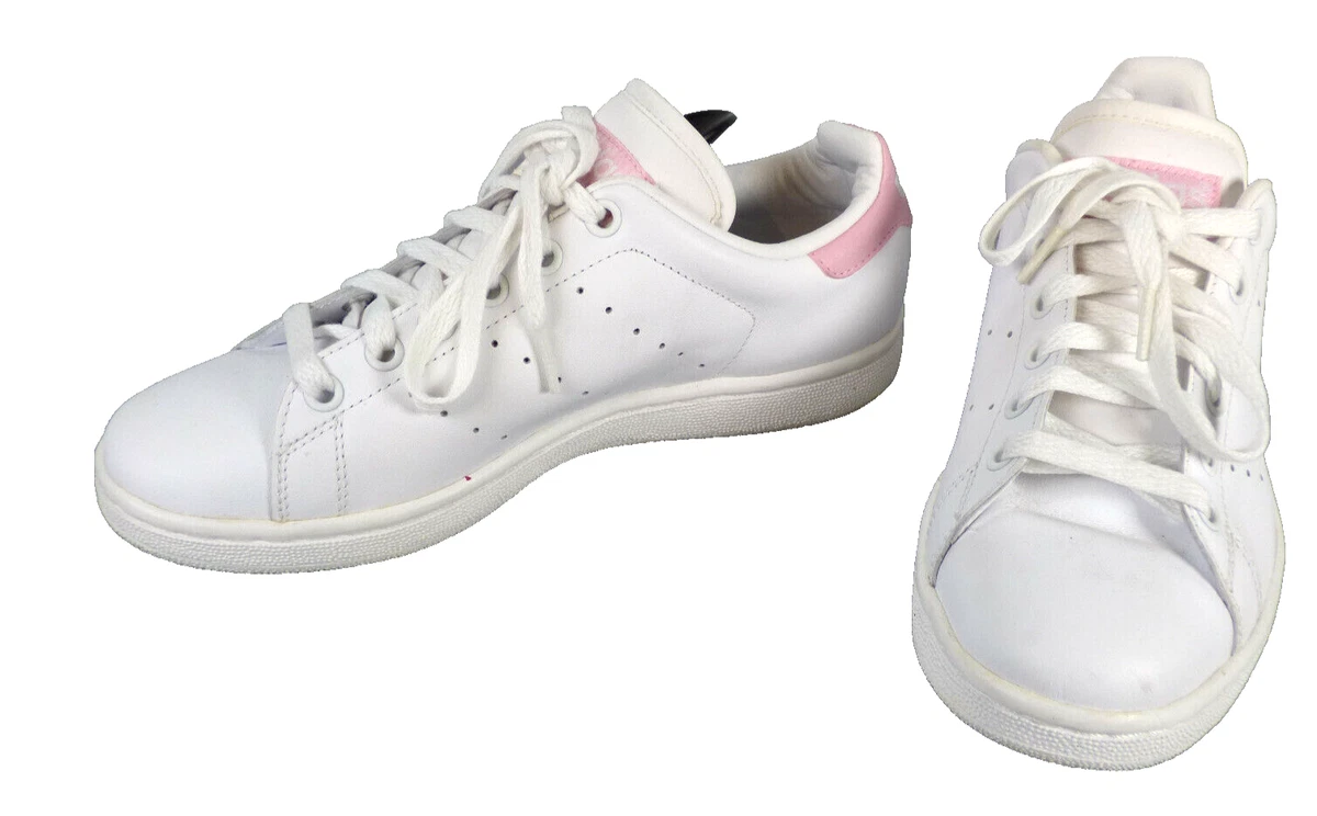 adidas gazelle silver green womens adidas Unisex-Child Hoops 4.0 Basketball Sneaker main image 1