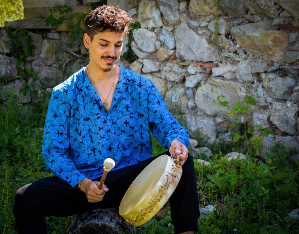 Visionary art Blue Shipibo shirt 100% cotton, long sleeves, ayahuasca style - Image 3 of 4