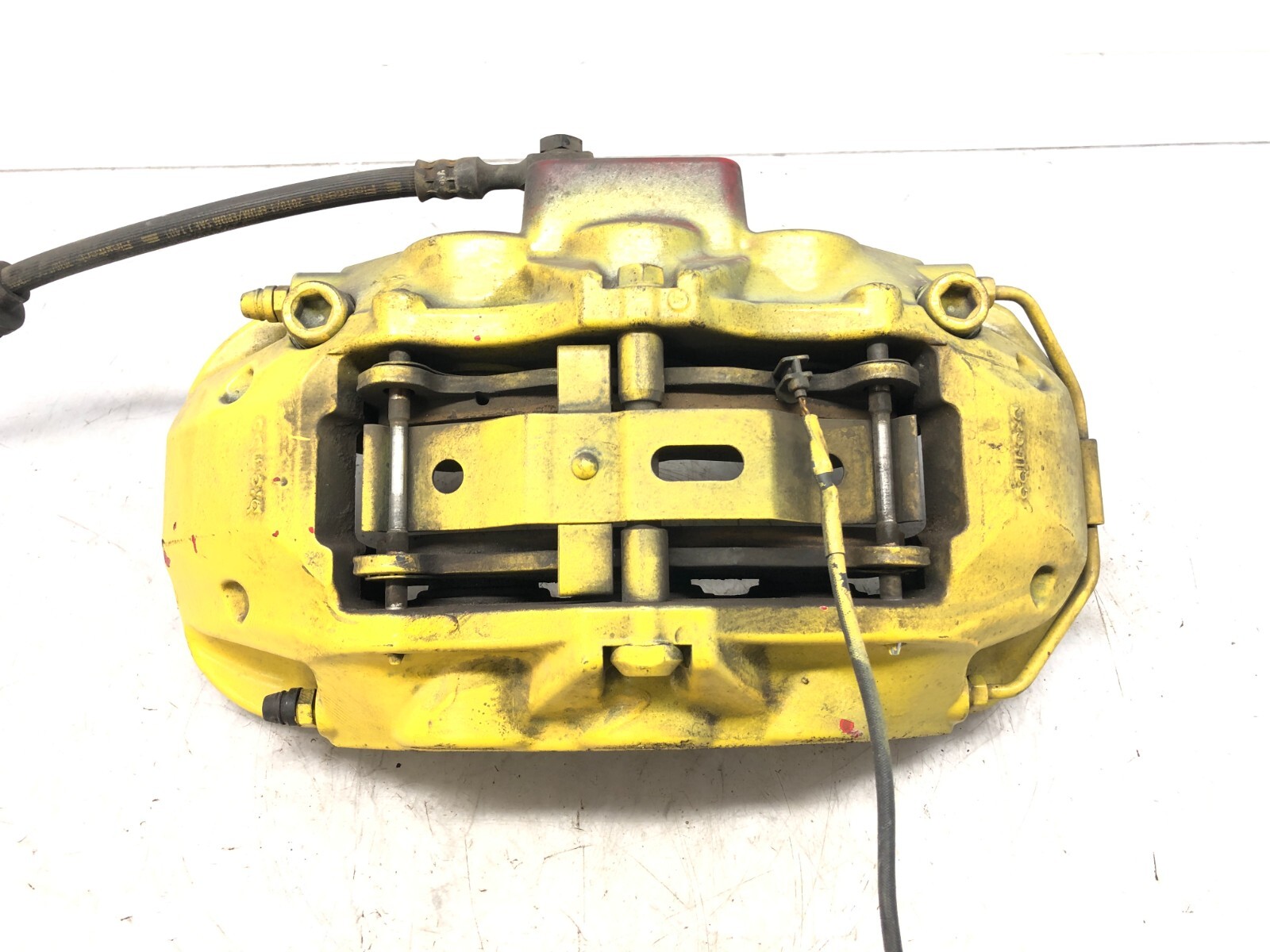 2008-2019 MASERATI GRANTURISMO S M145 LEFT DRIVER FRONT BRAKE CALIPER W/PADS OEM