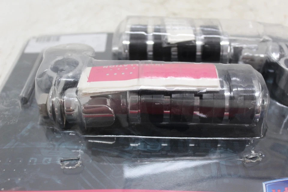 *New* Kuryakyn - 1" Quick Clamps w/Stud & Large ISO Peg - Part # 8031 - Image 3 of 4