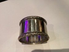 ANTIQUE INCREDABLE SILVER PLATE UNIQUE NAPKIN RING MUST SEE NO RESERVE WOW