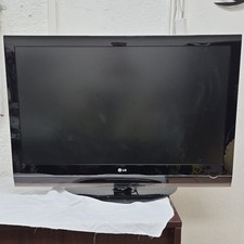 LG 42LG50-UG 42-inch LCD HDTV Monitor Display. /NO REMOTE