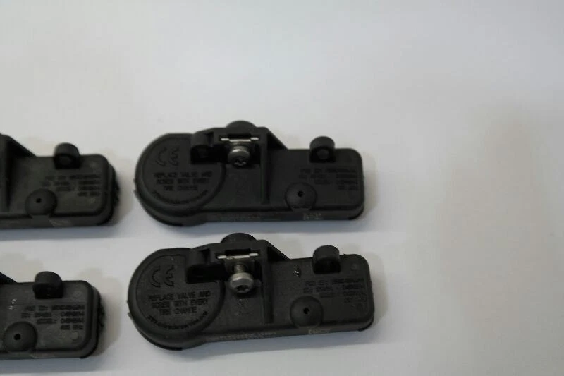 Juego de 4 sensores de monitoreo de presión de neumáticos Dodge Journey 2011-2019 TPMS  Foto 4 de 4