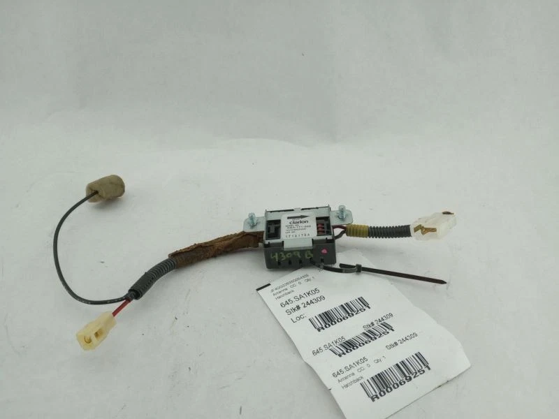 Saab 9-2X 05-2006 Subaru Impreza WRX 2004-2007 Clarion Radio Amplificador Antena Foto 2 de 4